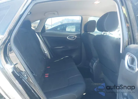 2015 Nissan Sentra S z USA, uszkodzony, nr VIN 3N1AB7APXFY257171